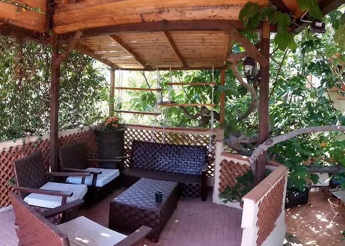 Casa Derosas Oda ve Kahvaltı 3*